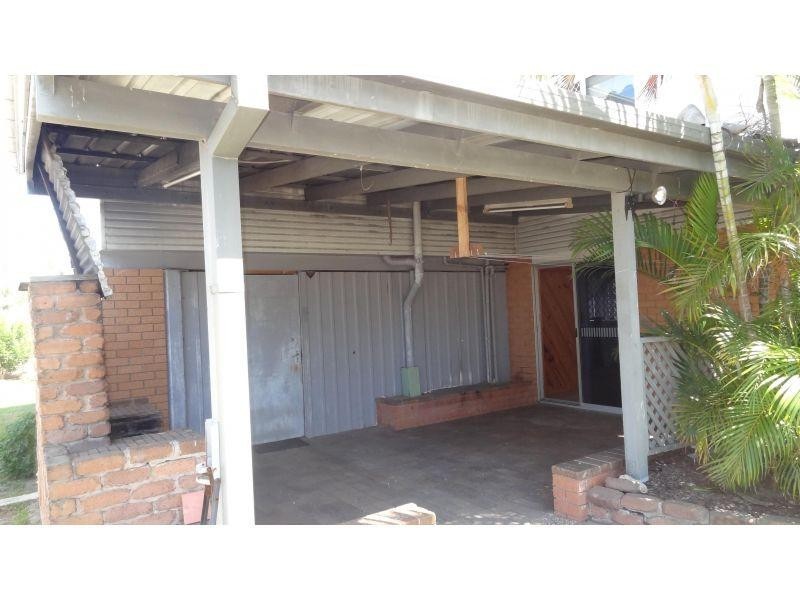 18 Rossinton Street, Birkdale QLD 4159