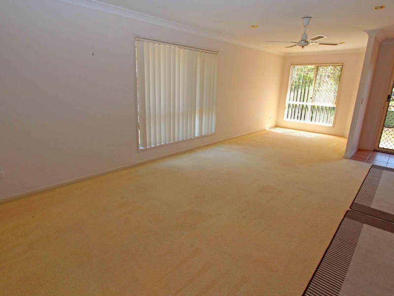 2/19 Jeanne Drive, Victoria Point QLD 4165