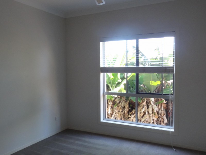 6 Syracuse Street, Redland Bay QLD 4165