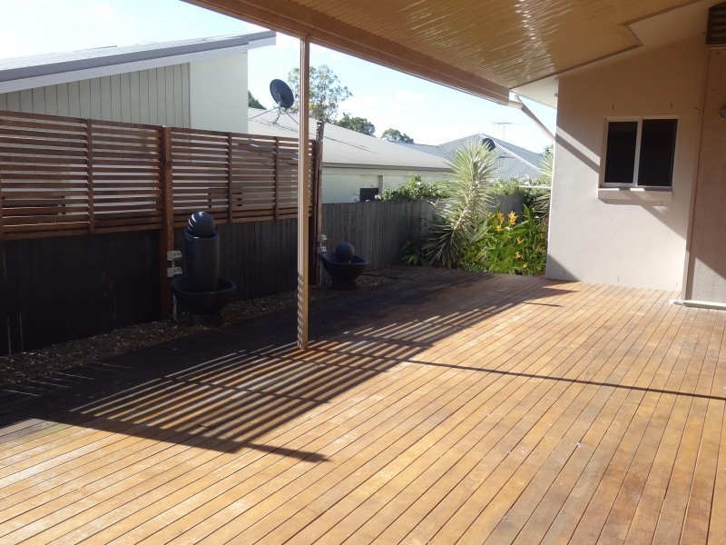 6 Syracuse Street, Redland Bay QLD 4165