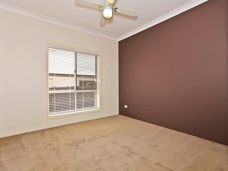 6 Syracuse Street, Redland Bay QLD 4165