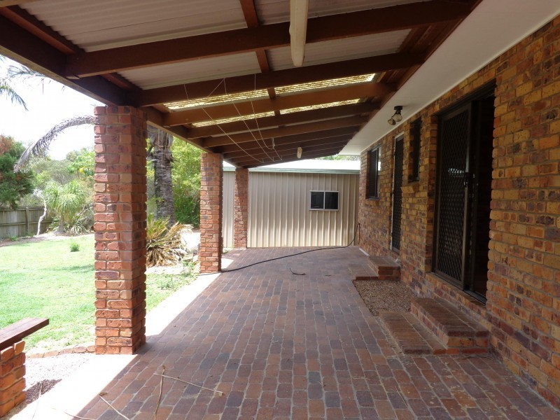 8 Brosnan Drive, Capalaba QLD 4157