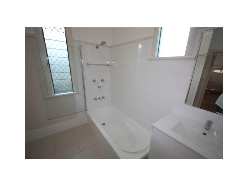 31 Yeo Street, Victoria Point QLD 4165