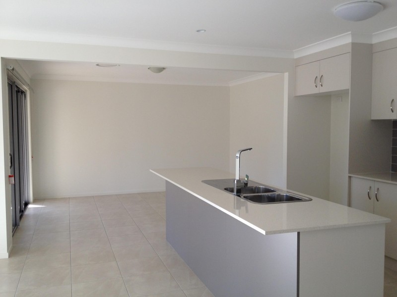 20 Harding Close, Manly West QLD 4179