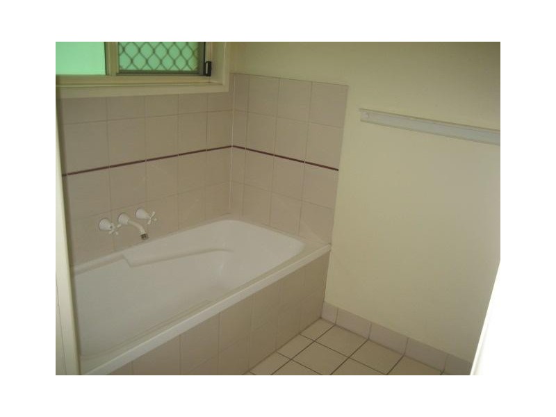 13/10-18 Barron Road, Birkdale QLD 4159