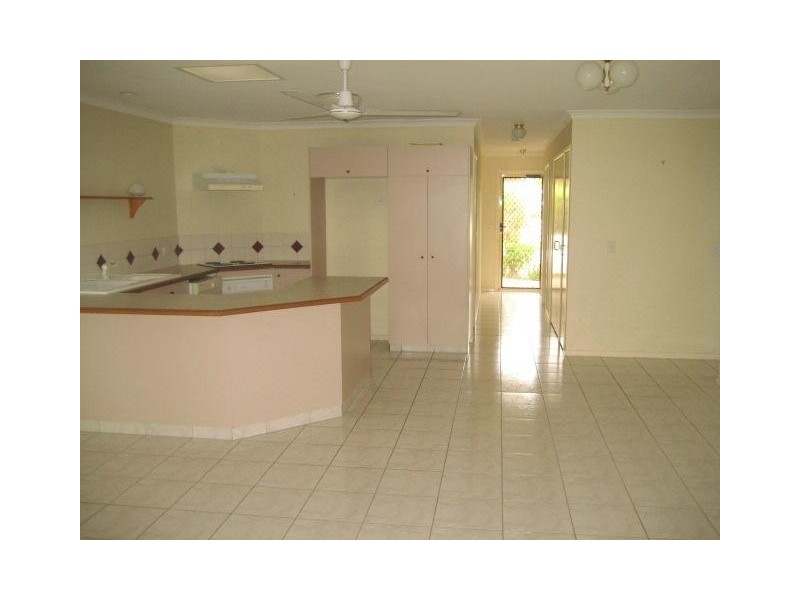 13/10-18 Barron Road, Birkdale QLD 4159