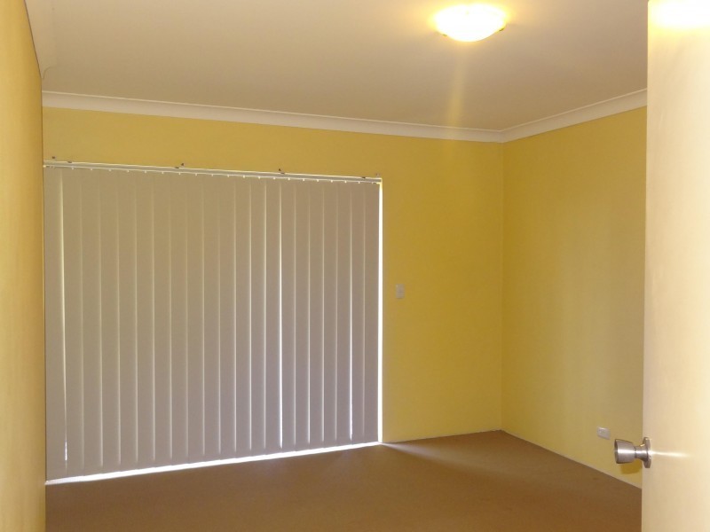 2/19 Alexandra Street, Balmoral QLD 4171