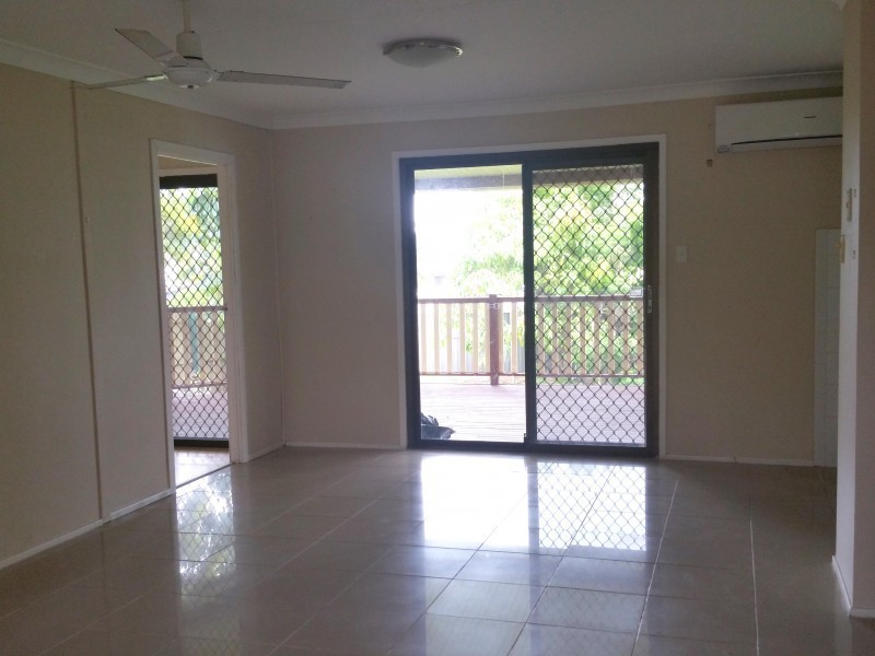 17 Lark Street, Birkdale QLD 4159