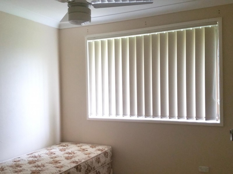 17 Lark Street, Birkdale QLD 4159