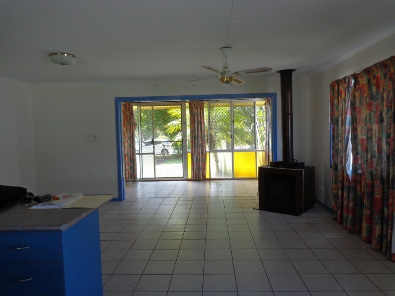 65 Thorne Road, Birkdale QLD 4159