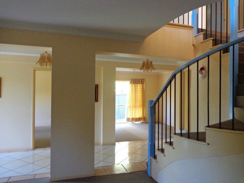 119 Queens Court Road, Alexandra Hills QLD 4161