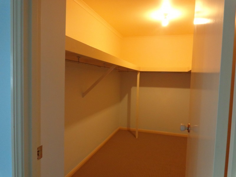 119 Queens Court Road, Alexandra Hills QLD 4161