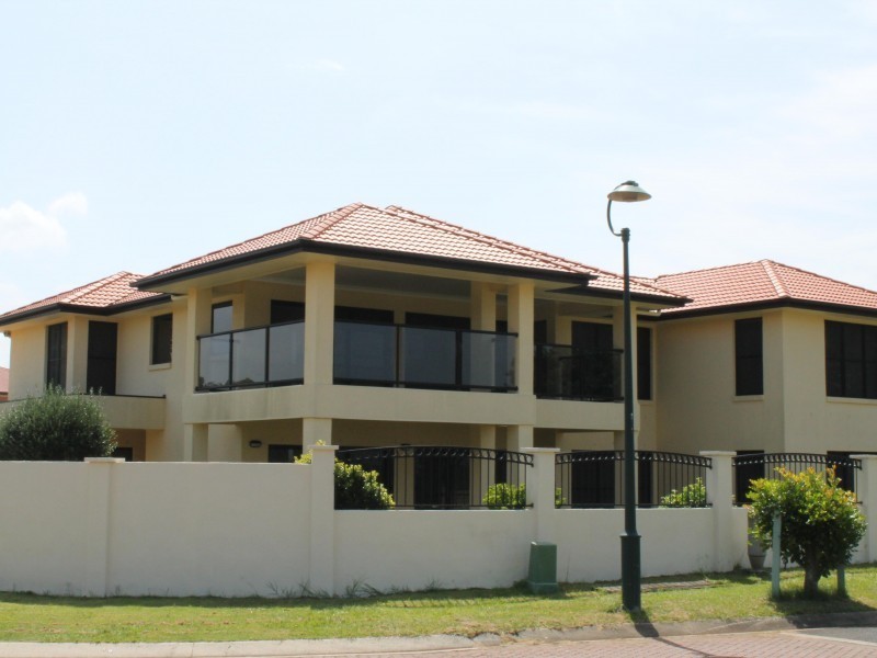 1 Cliftonville Place, Redland Bay QLD 4165