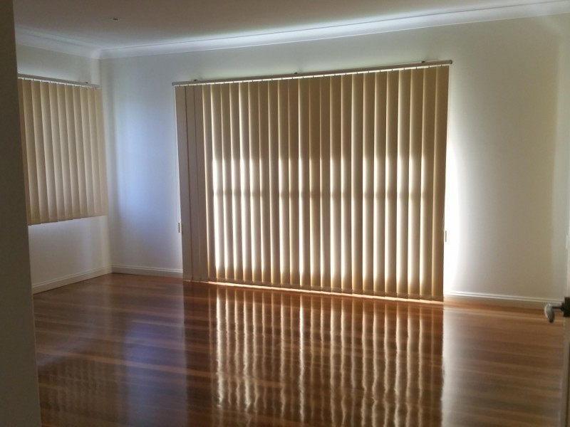 1 Cliftonville Place, Redland Bay QLD 4165