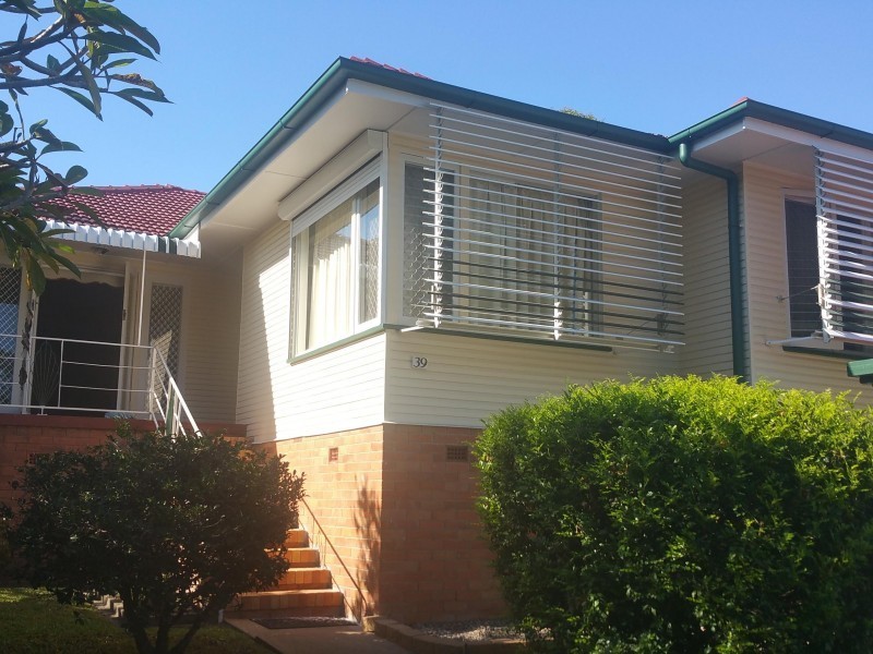 39 Gibson Crescent, Holland Park QLD 4121