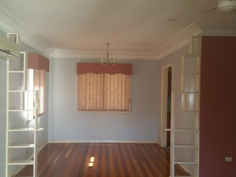 39 Gibson Crescent, Holland Park QLD 4121