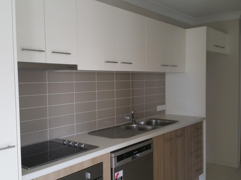1/10 St Andrews Drive, Leichhardt QLD 4305