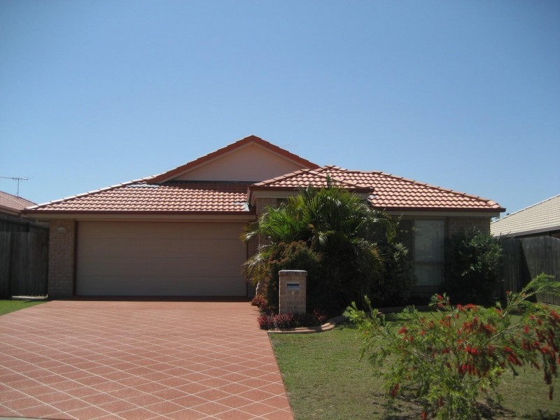 2 Kelsall Close, Victoria Point QLD 4165
