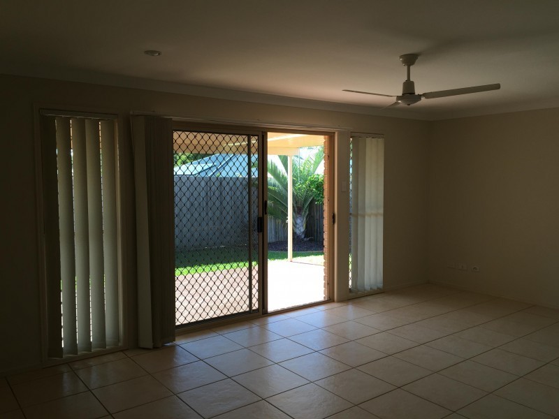 2 Kelsall Close, Victoria Point QLD 4165