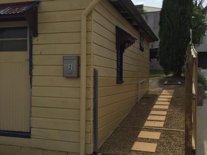 2 Colville Street, Highgate Hill QLD 4101