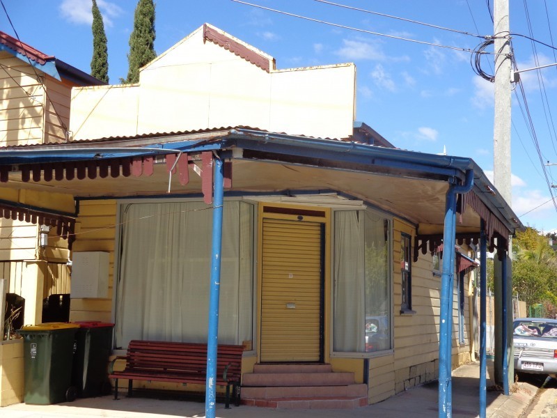 2 Colville Street, Highgate Hill QLD 4101