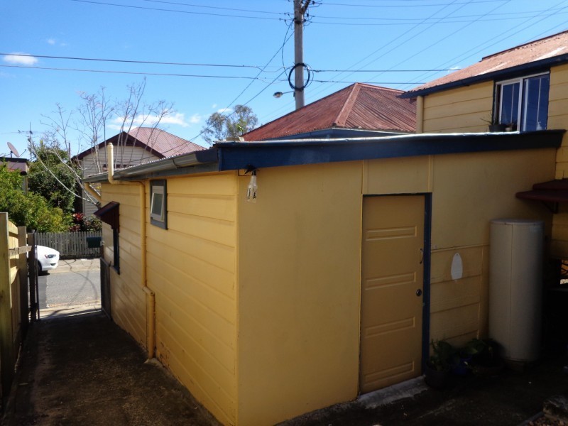 2 Colville Street, Highgate Hill QLD 4101