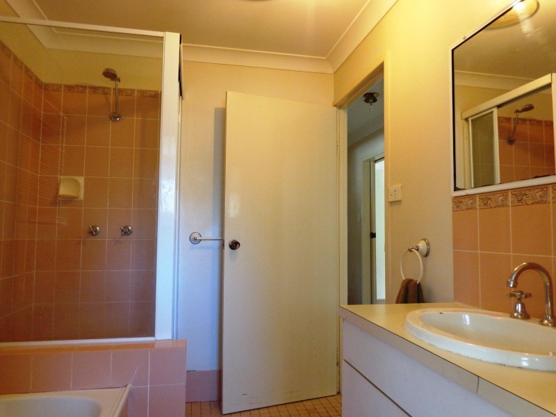 689 Main Road, Wellington Point QLD 4160