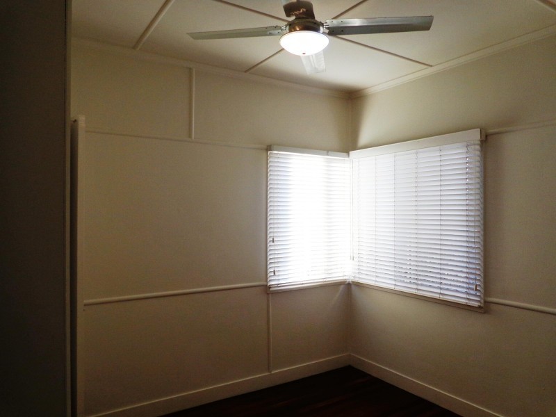 19 Grenade Street, Cannon Hill QLD 4170