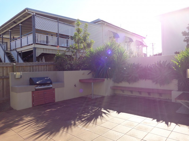 7/71 Dansie Street, Greenslopes QLD 4120