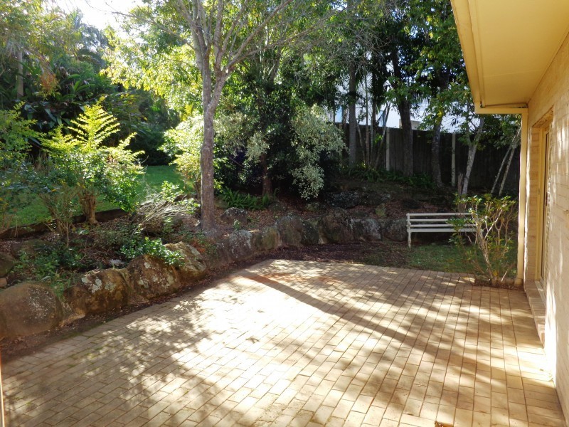 8 Merion Place, Carindale QLD 4152