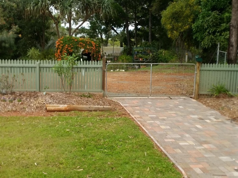 11 McBean Road, Karragarra Island QLD 4184