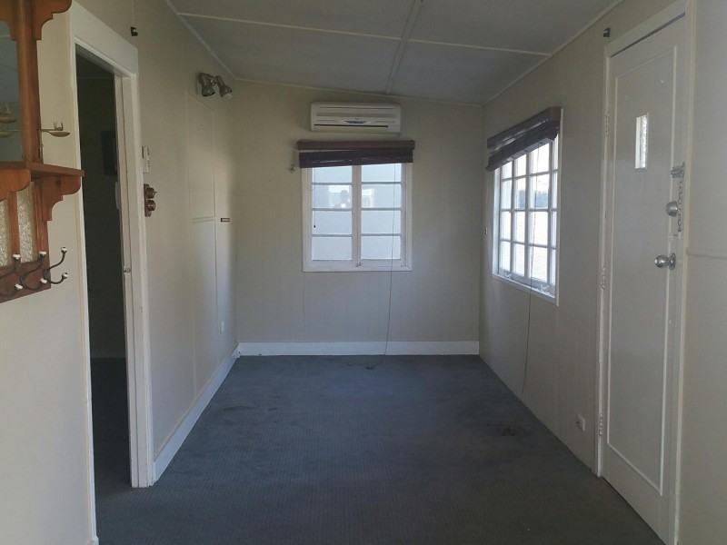 20 Beatty Road, Thorneside QLD 4158