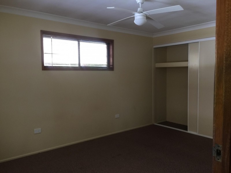 24 Fuchsia Close, Birkdale QLD 4159