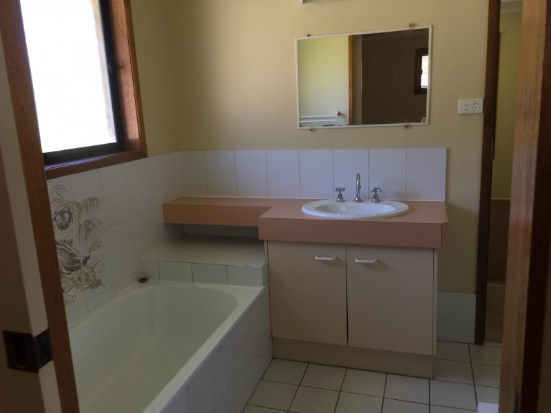 24 Fuchsia Close, Birkdale QLD 4159