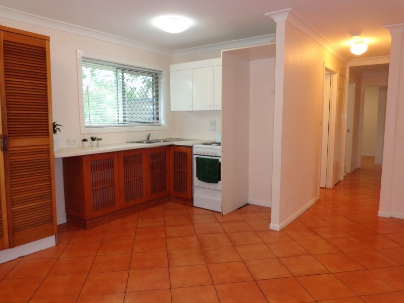 18 Boronia Street, Redland Bay QLD 4165