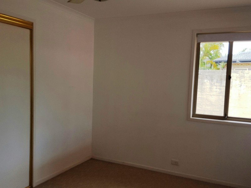 24 Cayman Drive, Clear Island Waters QLD 4226