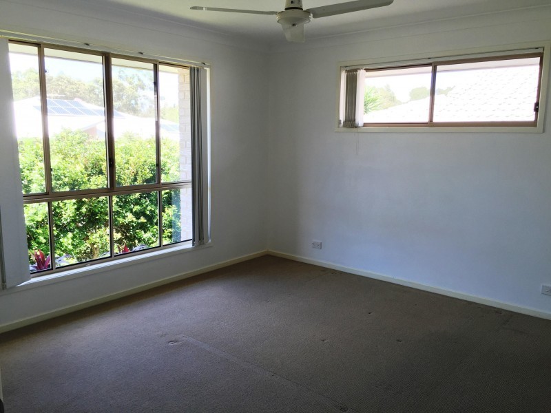 15 Olsen Crescent, Wakerley QLD 4154