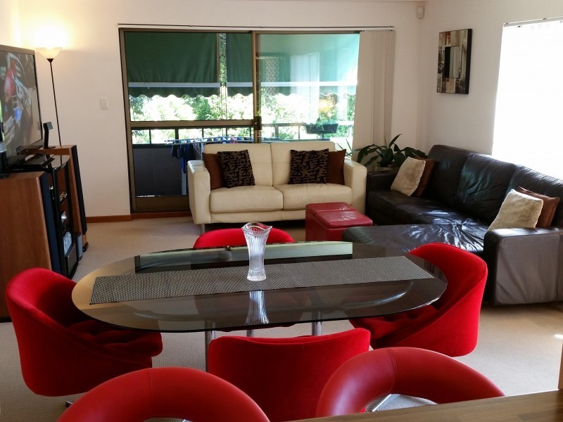 12/11-15 Wharf Street, Cleveland QLD 4163