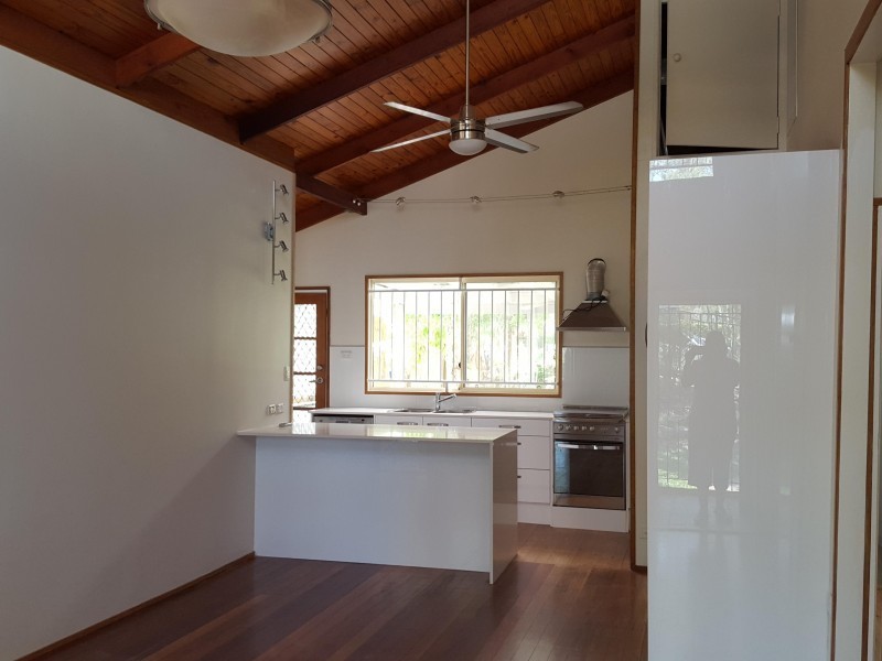 91 Raff Avenue, Holland Park QLD 4121