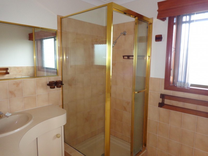 16 Dell Street, Cleveland QLD 4163