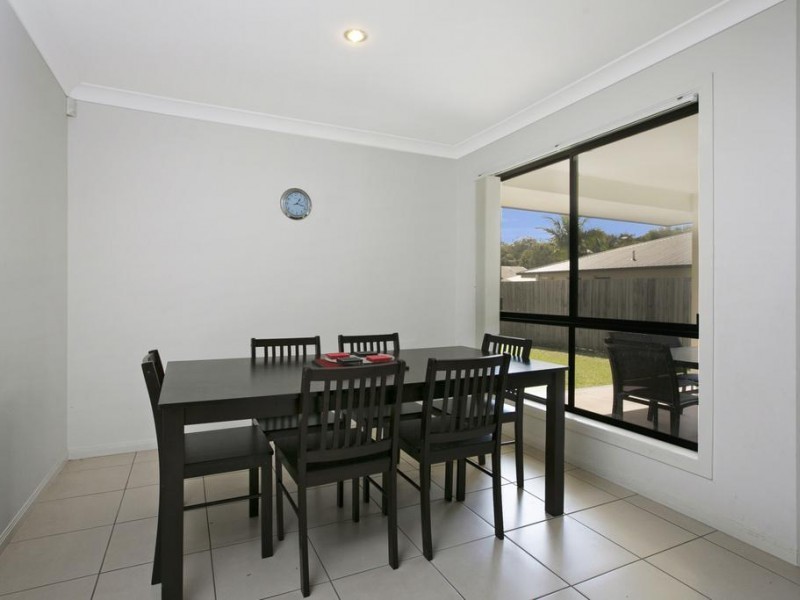 5 Shearwater Street, Cleveland QLD 4163