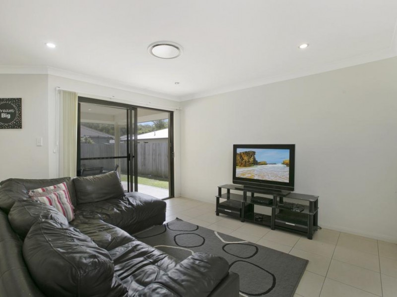 5 Shearwater Street, Cleveland QLD 4163