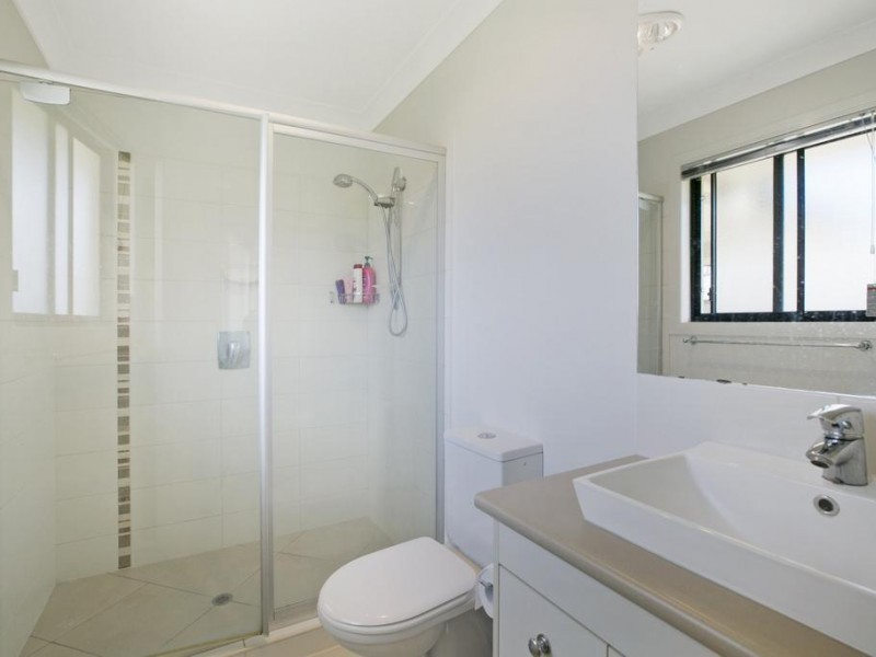 5 Shearwater Street, Cleveland QLD 4163