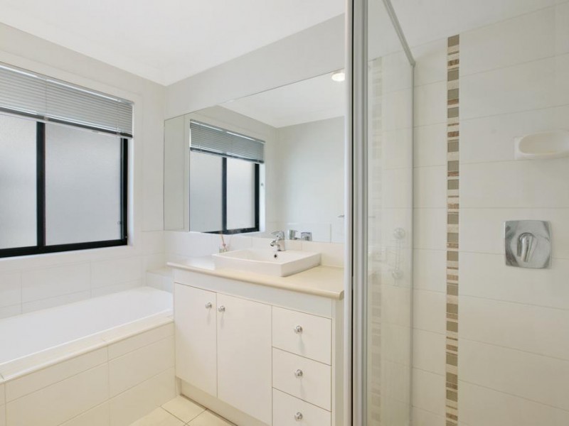 5 Shearwater Street, Cleveland QLD 4163