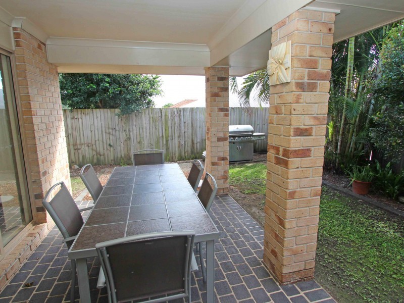 9 Burkett Crescent, Victoria Point QLD 4165