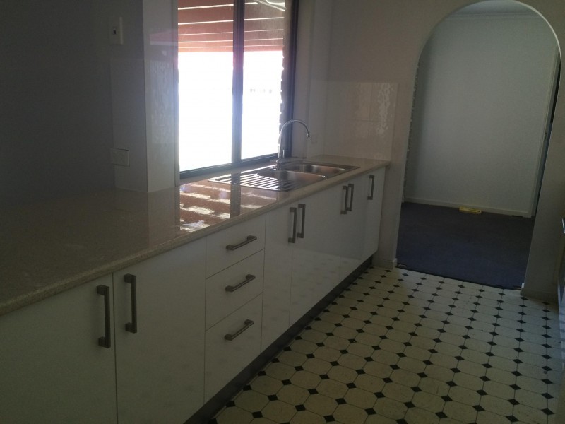 9 Duck Street, Birkdale QLD 4159