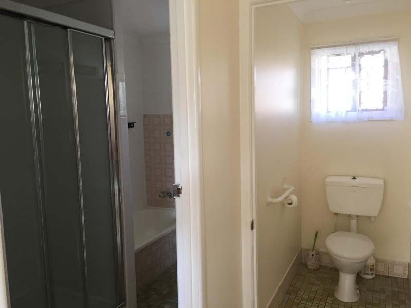 1 Leyton Street, Birkdale QLD 4159