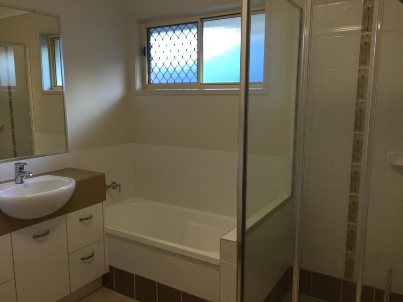 4/7 Wattle Street, Victoria Point QLD 4165