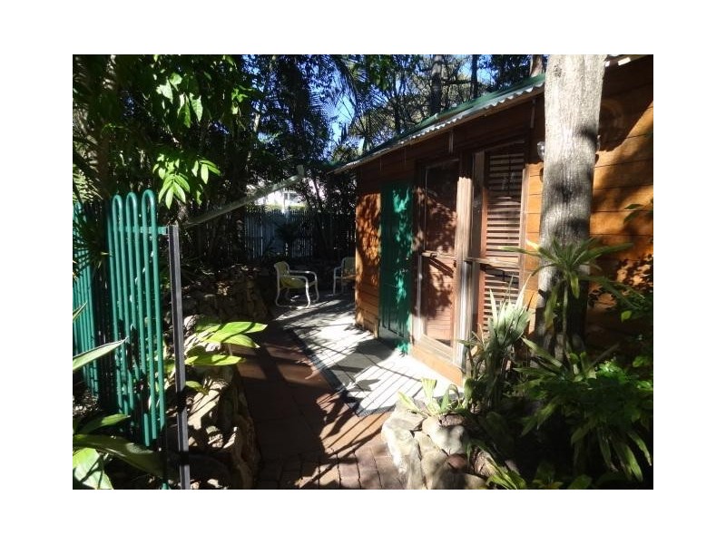 15 Killarney Avenue, Manly West QLD 4179