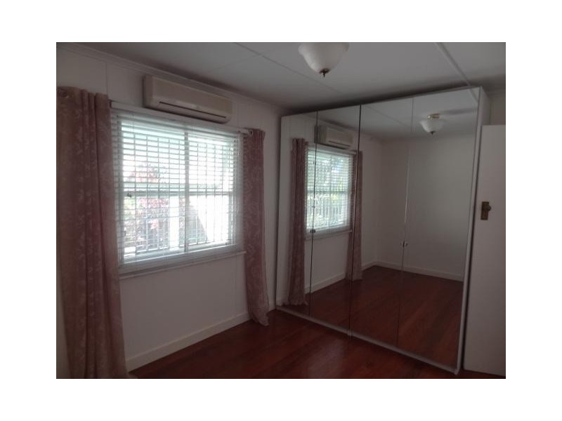 15 Killarney Avenue, Manly West QLD 4179